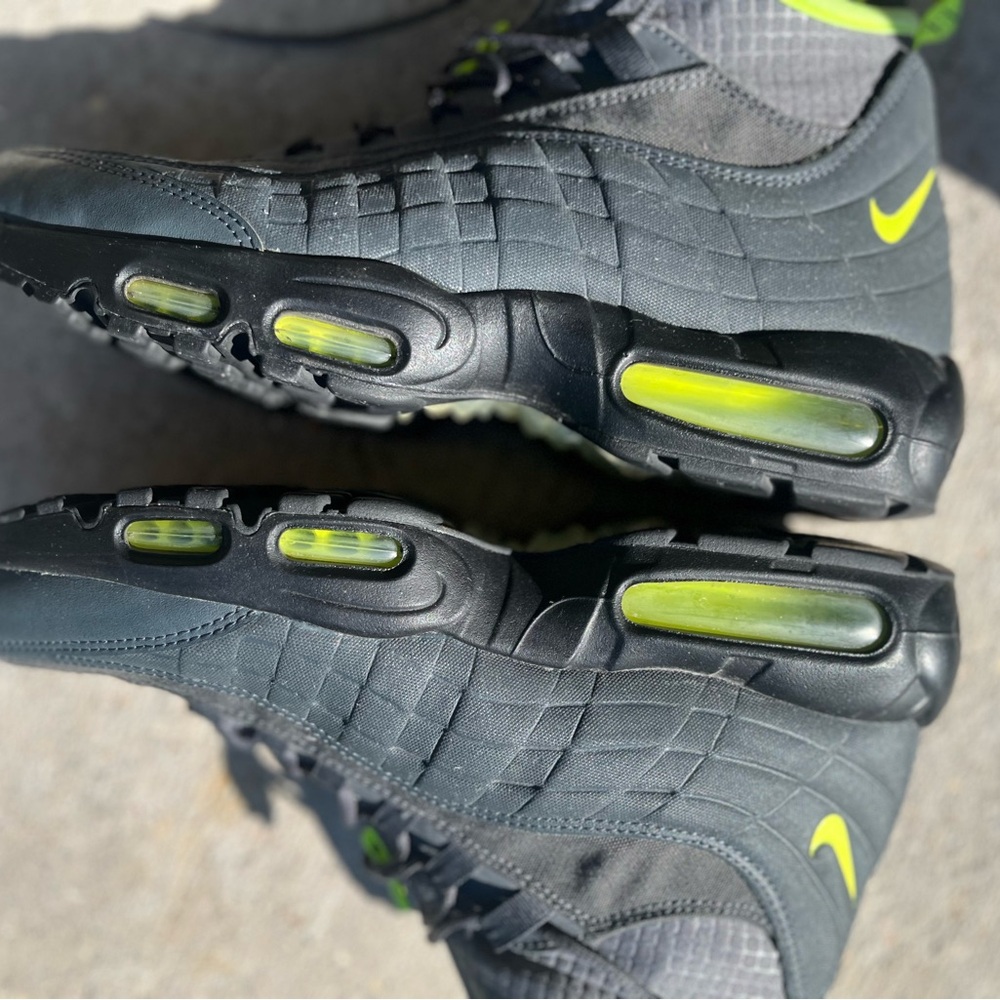 Nike Black and Neon Green Sneakers - Picture 9 of 9